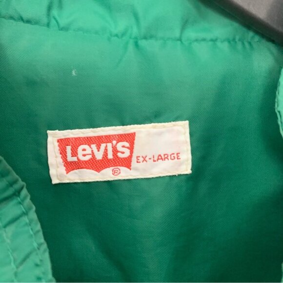 Vintage Levi's Utility Windbreaker Vest - Picture 8 of 11